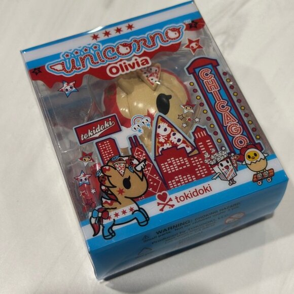 NWT Tokidoki Unicorno Olivia Chicago C2E2 Box 2021 - Picture 3 of 7